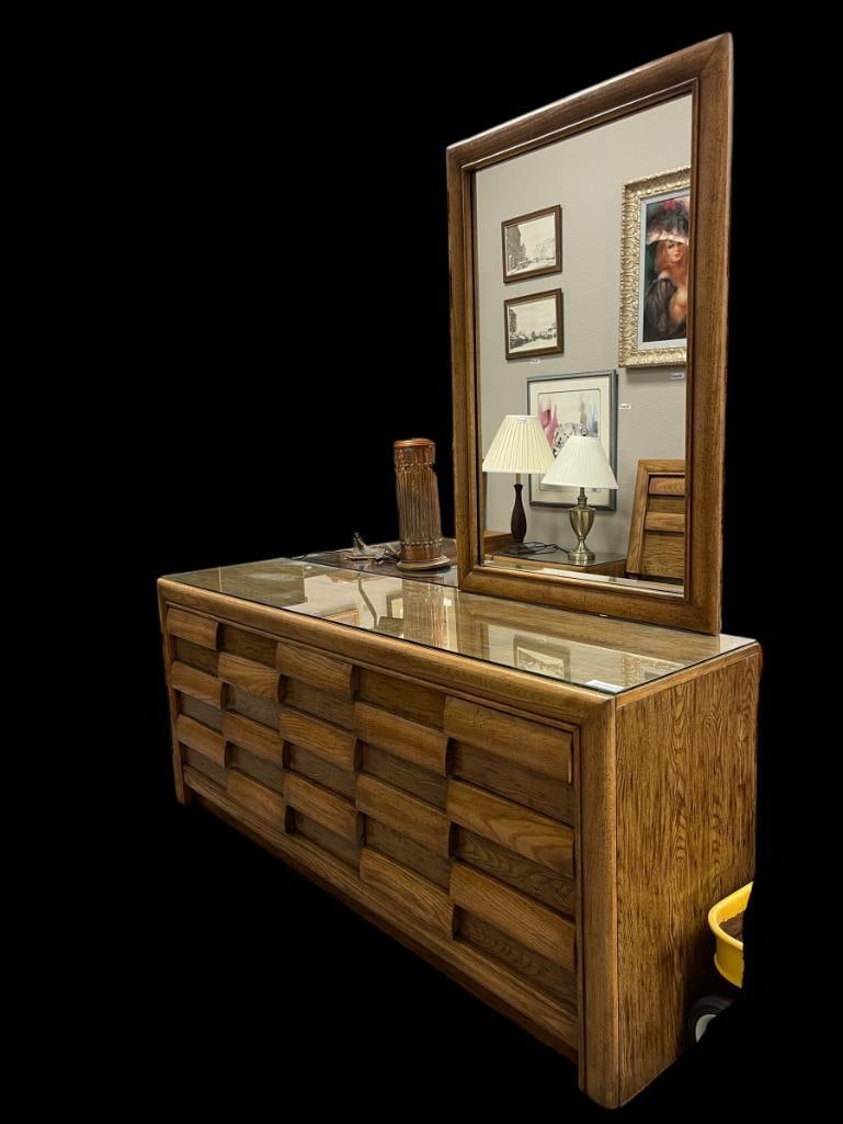VINTAGE LANE STYLE BRUTALIST MID-CENTURY LOW-BOY DRESSER WITH SINGLE RECTANGLE MIRROR (1 of 12)