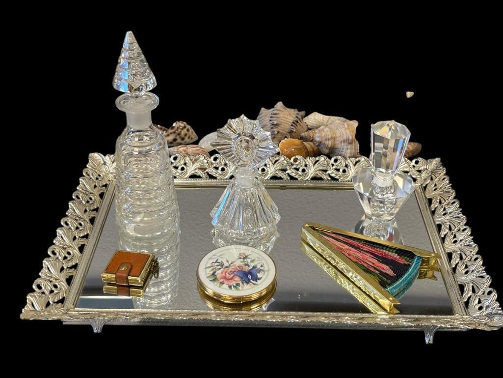 VINTAGE LADIES VANITY/ DRESSER ITEMS INCLUDING CUT CRYSTAL AND GLASS FRAGRANCE BOTTLES (1 of 10)