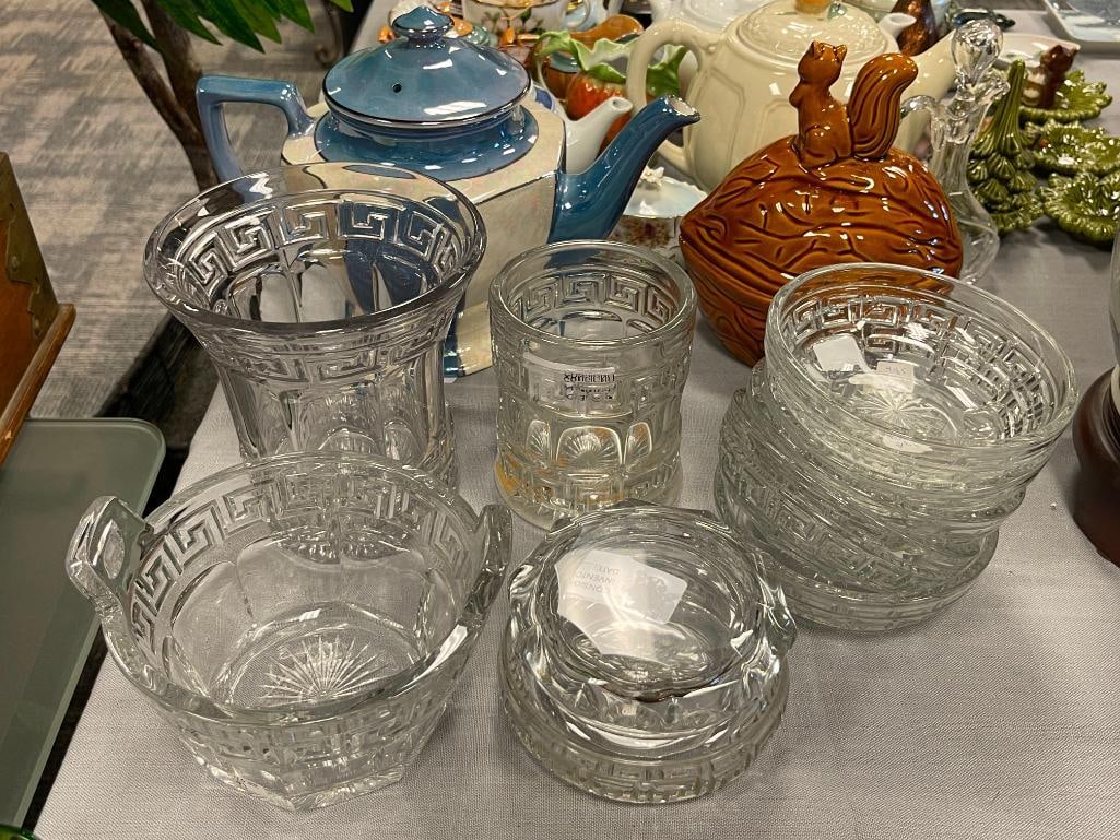 HEISEY AMERICAN GLASS CO GREEK KEY GLASSWARE, DISCONTINUED PATTERN: INCLUDES FLARED RIM VASE, HANDLED BOWL, COVERED BOWL, CYLINDRICAL VASE, AND FIVE DESSERT/ BERRY BOWLS 4" UP TO 6"