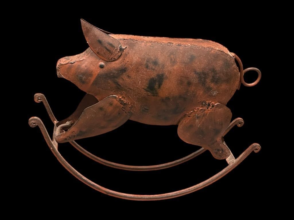 DECORATIVE RUST PATINATED ROCKING PIG DECORATIVE CENTERPIECE DECOR (1 of 8)