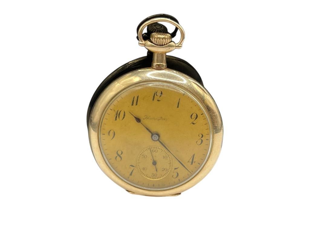 1913 HAMILTON 17 JEWELS OPEN FACE POCKET WATCH GRADE 914: GOLD FILLED CASE, CRYSTAL HAS SEPIA TONE, NEEDS TO BE SERVICED, ADJUSTED TO THREE POSITIONS, SERIAL # 1767186 SIZE 12S