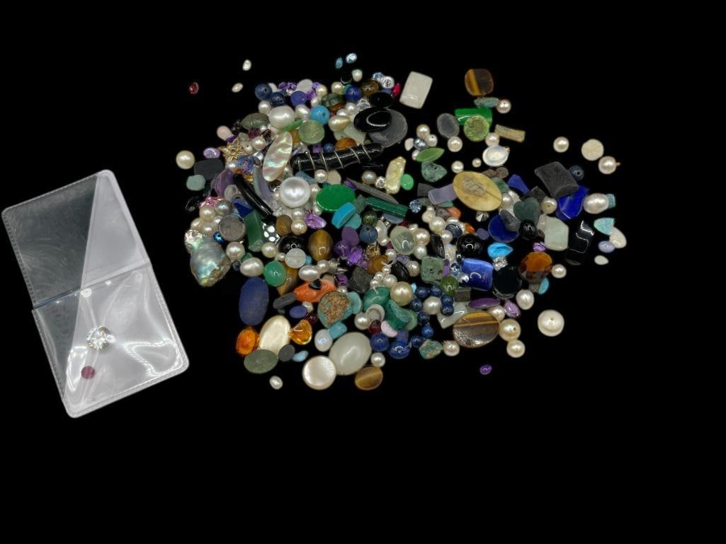 APPROX. 176 GRAMS OF ASSORTED GEMSTONES INCLUDING OPALS, TOPAZ, TURQUOISE, LAPIS, GARNETS, AND MORE (1 of 11)