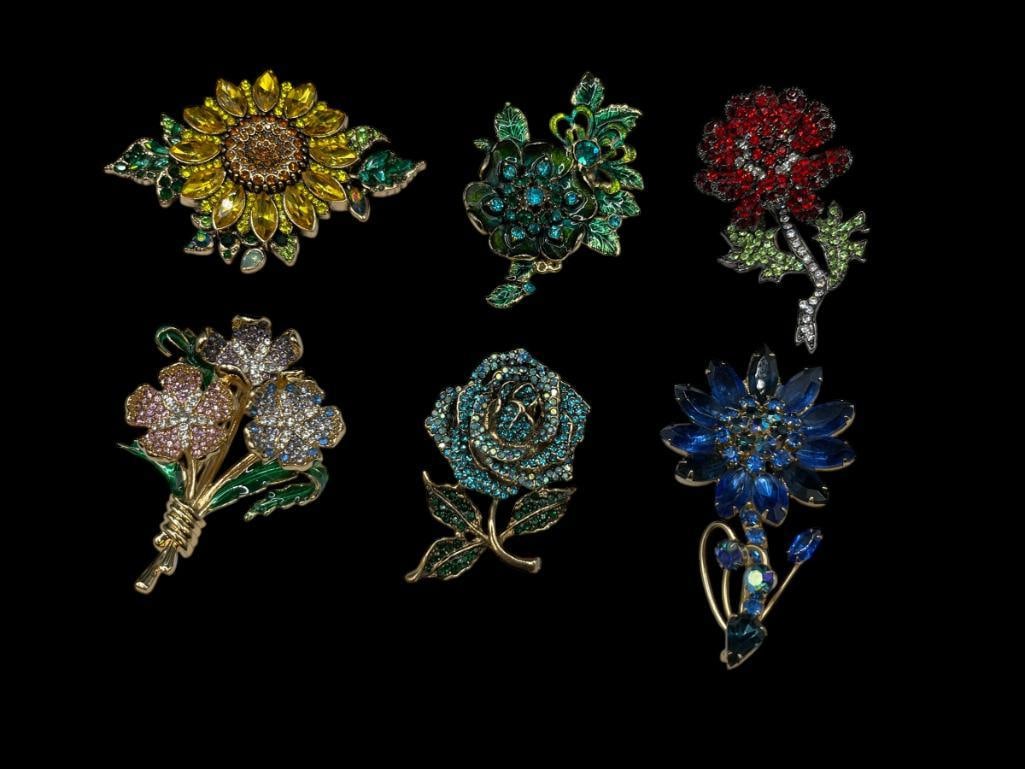SIX ASSORTED RHINESTONE AND ENAMEL FLORAL BROOCHES FEATURING BRIGHT RED, BLUES, AND GREENS (1 of 13)