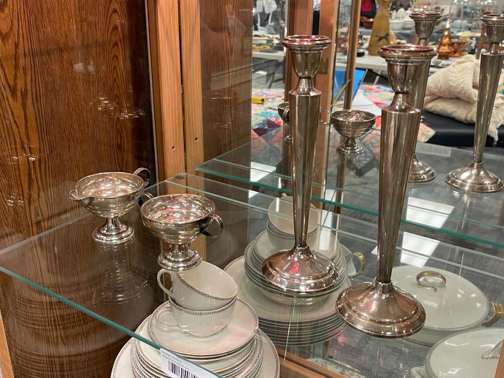 VINTAGE STERLING SILVER WEIGHTED TABLEWARE INCLUDING CREAM AND SUGAR AND A PAIR OF CANDLESTICKS (1 of 9)