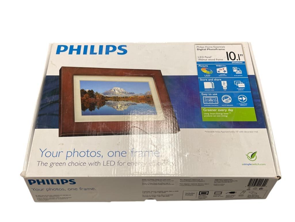 NEW IN BOX PHILLIPS HOME ESSENTIALS DIGITAL 10.1" PHOTOFRAME: 10.1"