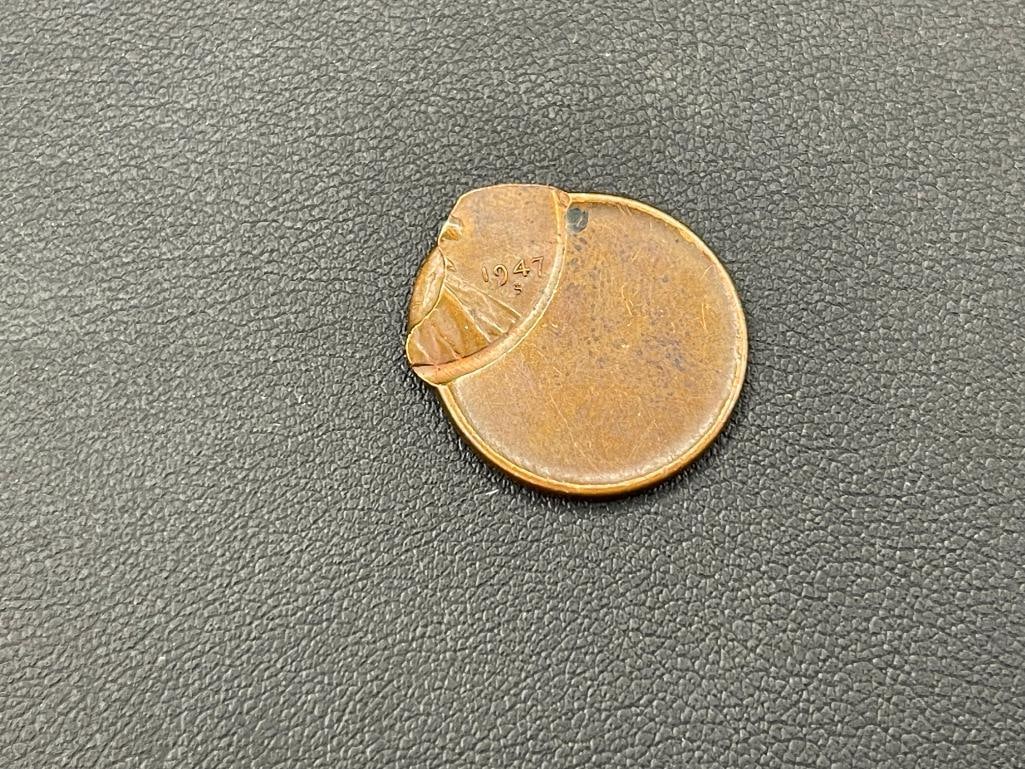 1947-S OFF CENTER U.S. LINCOLN WHEAT CENT (1 of 4)