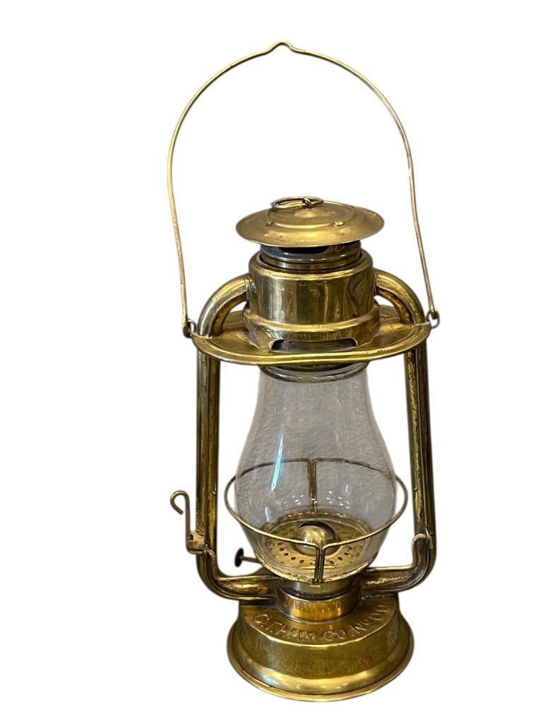 C.T. HAM POLISHED BRASS NO. 00 RAILROAD LANTERN WITH ORIGINAL CLEAR GLASS GLOBE (1 of 11)