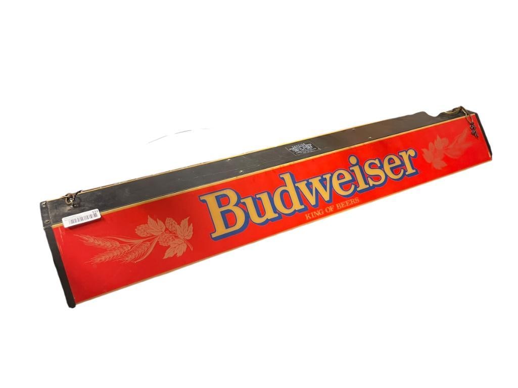 VINTAGE BUDWEISER KING OF BEERS POOL TABLE LIGHT: CIRCA 1980'S, RECTANGULAR DESIGN WITH HARD PLASTIC COMPOSITION, TESTED + 48"
