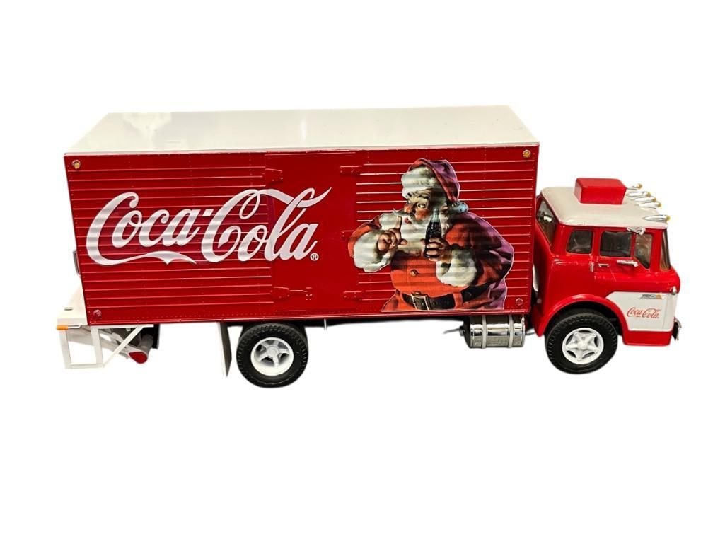 PLASTIC REPLICA MODEL COCA-COLA FORD COE DELIVER TRUCK HAND BUILT MODEL: HAND BUILT MODEL OF FORD COE DELIVER TRUCK WITH COCA COLA LABELS ON THE BOX 13 3/4" L