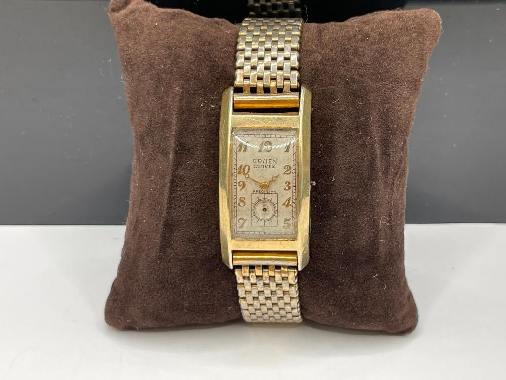 1940'S GRUEN CURVEX GUILD 10K GOLD FILLED RECTANGULAR WRISTWATCH (1 of 9)
