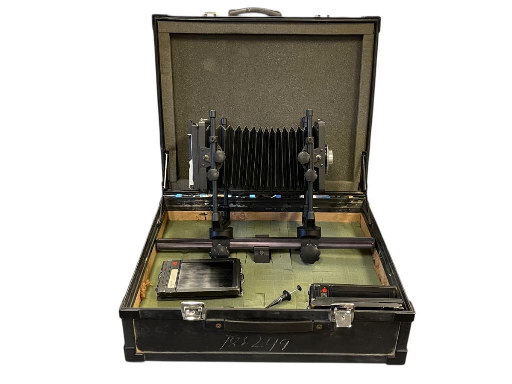 VINTAGE 1980'S CALUMET 4X5 LARGE FORMAT MONORAIL VIEW CAMERA WITH FILM HOLDERS AND STORAGE CASE (1 of 17)