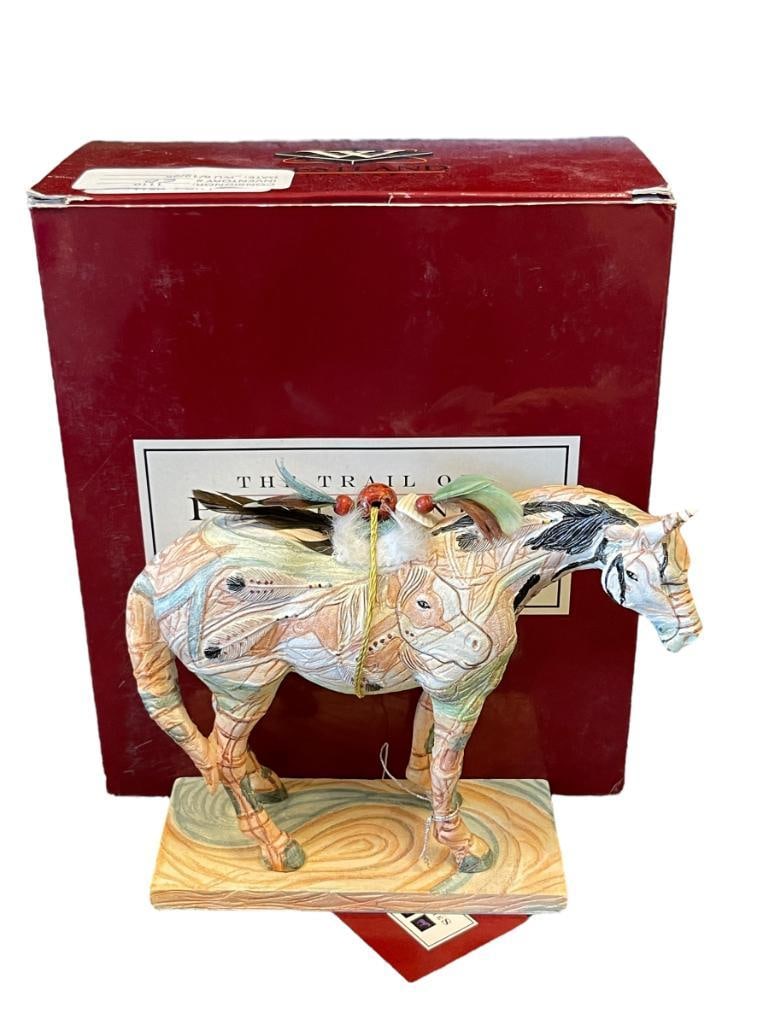 THE TRAIL OF THE PAINTED PONIES FETISH PONY NO. 12221 WITH ORIGINAL BOX: TRAIL OF THE PAINTED PONIES RESIN FIGURINE FETISH PONY NO. 12221 BY ARTIST LYNN BEAN, 2006 7"