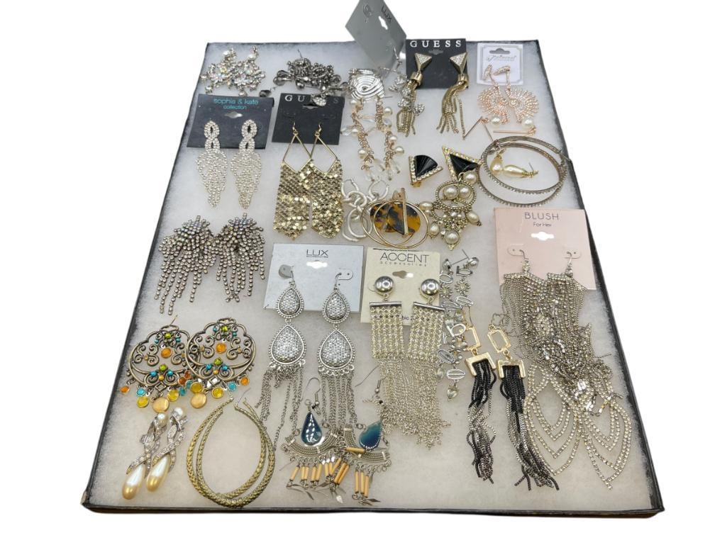 27 PAIRS OF ART DECO STYLE EARRINGS INCLUDING ELABORATE DANGLE EARRINGS, GUESS, BLUSH, AND MORE (1 of 18)