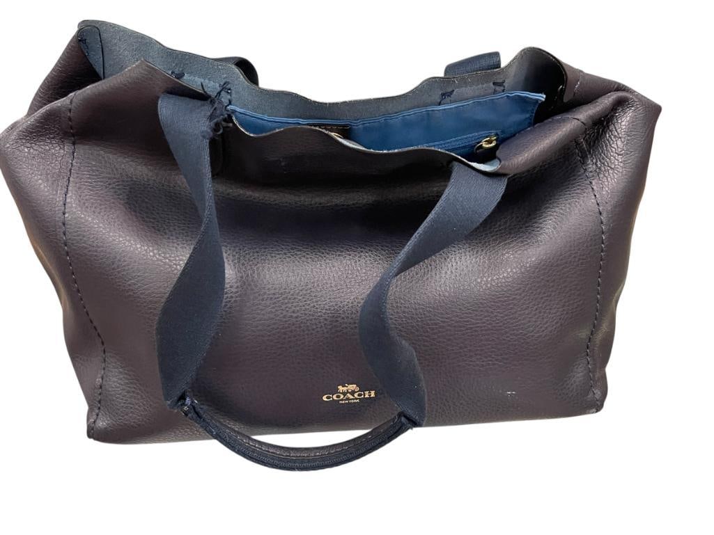 MARKED "COACH" PURPLE TONE FAUX LEATHER LADIES HANDBAG (1 of 9)