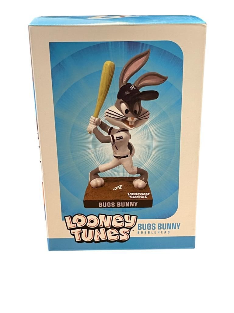 RENO ACES BASEBALL LOONEY TUNES BUGS BUNNY PROMOTIONAL BOBBLEHEAD (1 of 5)