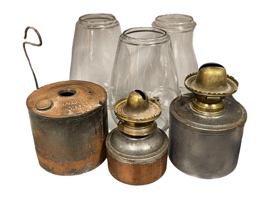 VINTAGE AND ANTIQUE RAILROAD AND UTILITY COMPANY LANTERN PARTS GLASS GLOBES AND FONTS (1 of 11)