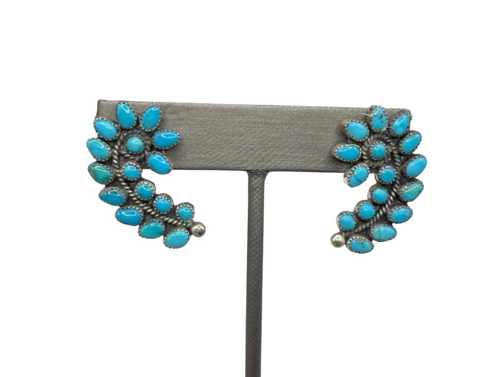 NAVAJO MADE STERLING SILVER TURQUOISE CLUSTER EARRINGS (1 of 5)
