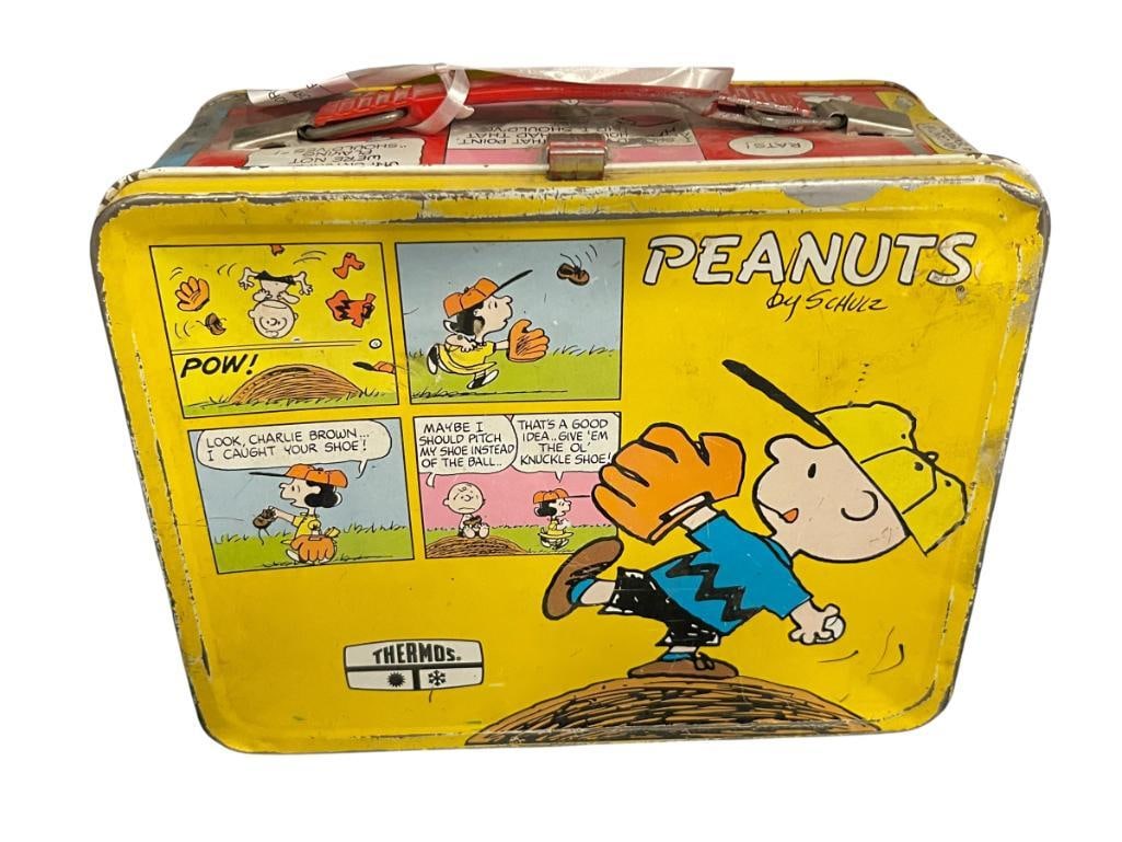 1965 THERMOS PEANUTS UNITED FEATURE SYNDICATE TIN LITHO LUNCH BOX (1 of 8)