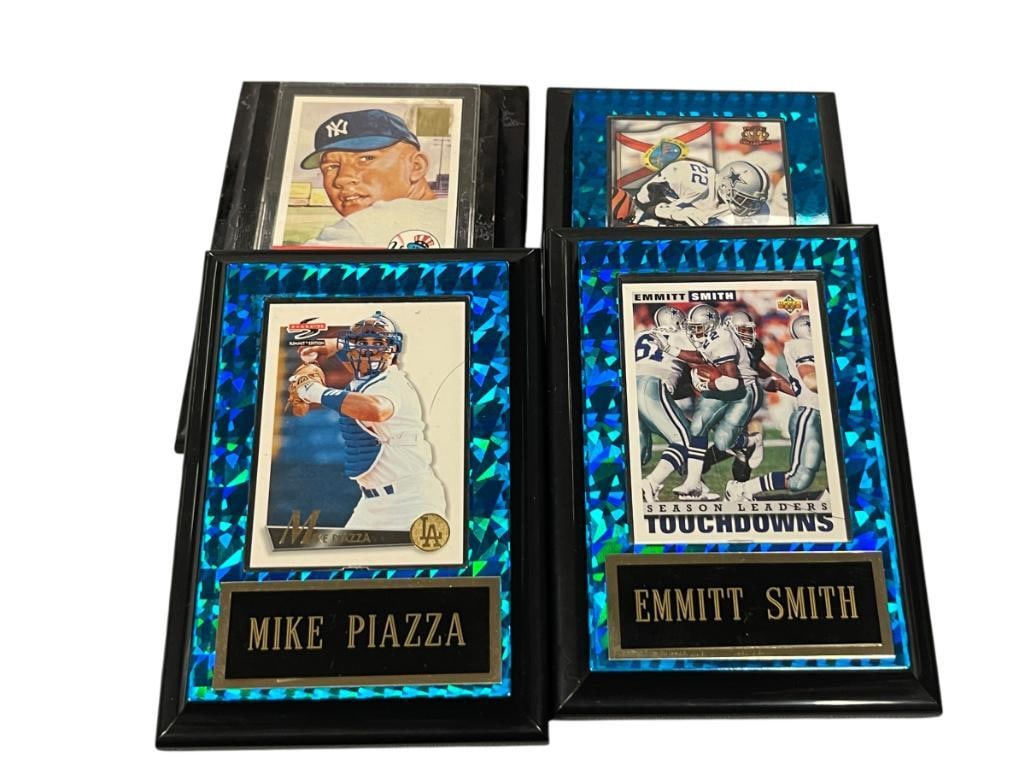 FOUR BASEBALL MLB AND FOOTBALL NFL SPORT CARDS MICKEY MANTLE, EMMITT SMITH, AND MIKE PIAZZA (1 of 7)