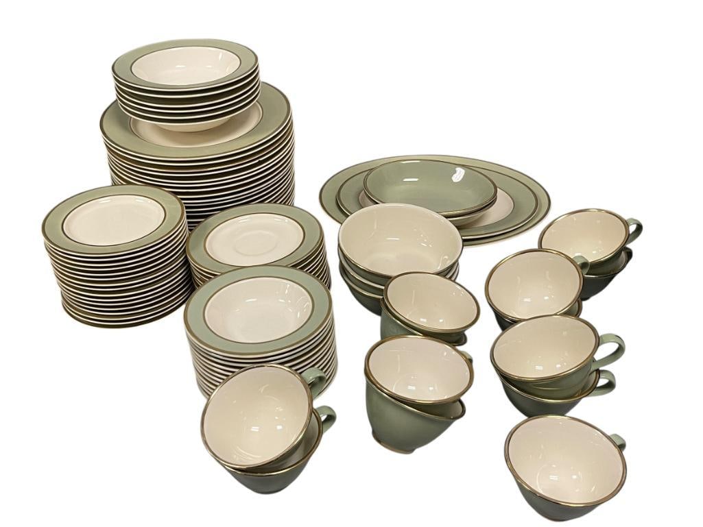 TAYLOR, SMITH & TAYLOR CLASSIC HERITAGE GREEN CHINA SET (1 of 10)