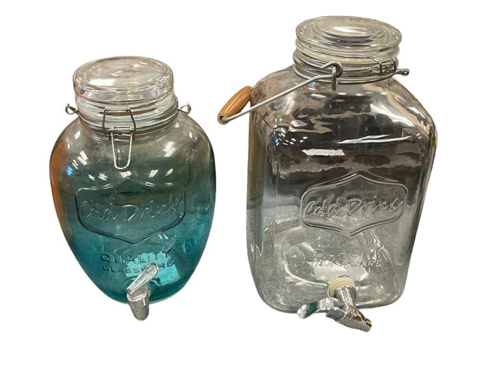 COLD DRINKS QUALITY GLASSWARE EMBOSSED AQUA AND CLEAR GLASS BEVERAGE DISPENSERS WITH SPIGOT (1 of 9)