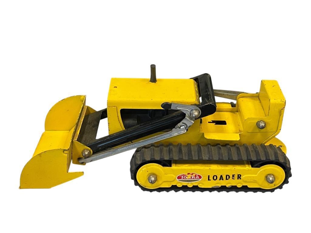 VINTAGE TONKA TOYS LOADER PRESSED STEEL CONSTRUTION TOY NO. 41220 (1 of 9)