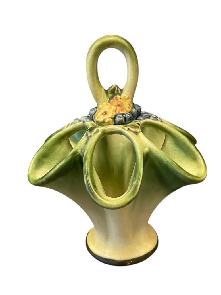 1922 WELLER ART POTTERY FLORENZO UMBRELLA SIX-POCKET FLOWER VASE WITH LOOP HANDLE (1 of 5)