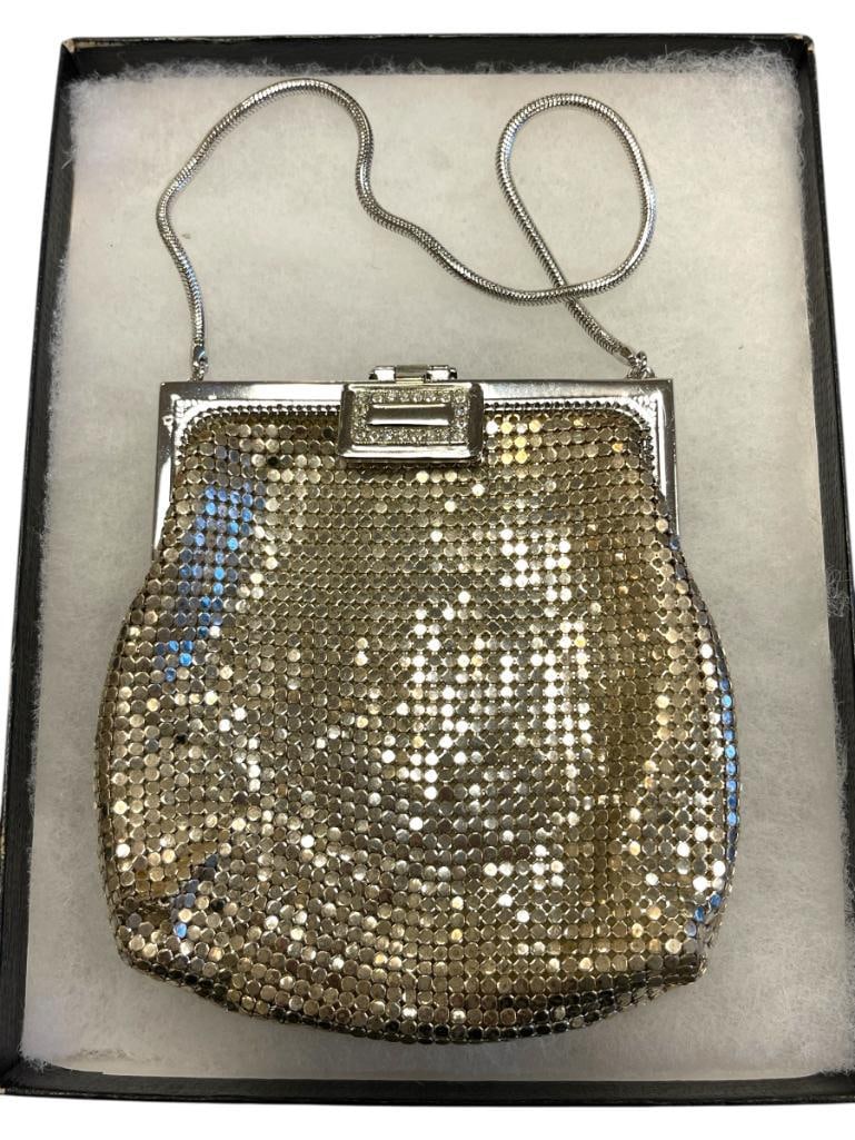 WHITING AND DAVIS 2960 ART DECO GOLD SILVER MESH EVENING BAG WITH RHINESTONE CLASP AND ROPE HANDLE (1 of 6)
