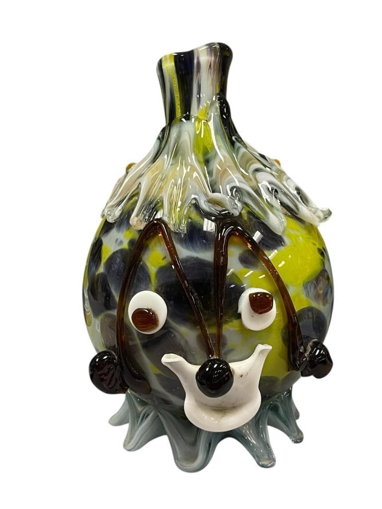 HAND BLOWN ART GLASS CLOWN JUG / BOTTLE (1 of 8)