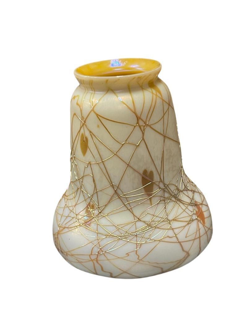 CIRCA 1910 ART NOUVEAU STEUBEN HEART AND VINE OPALESCENT ART GLASS LAMP SHADE WITH AURENE INTERIOR: ALSO FEATURES APPLIED GOLD GLASS FOLIAGE, NO CHIPS OR CRACKS 4 3/4" L X 4 1/2" H