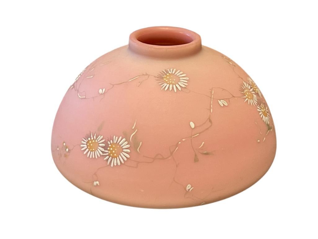 19TH CENTURY MT. WASHINGTON BURMESE PEACH GLOW ART GLASS JAR / VASE (1 of 9)