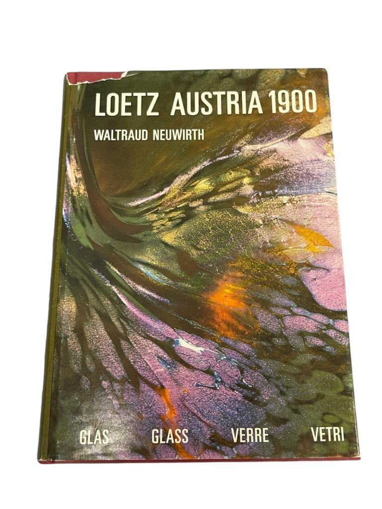 1986 LOETZ AUSTRIA 1900 BOOK BY DR. WALTRAUD NEUWIRTH WRITTEN IN ITALIAN AND ENGLISH: LOETZ GLASS COLLECTORS BOOK, HARD COPY WITH DUST JACKET 6 5/8" X 9 3/8"