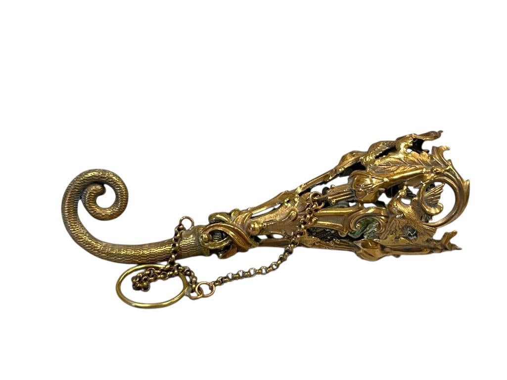 19TH CENTURY FRENCH GILT METAL ORNATE TUSSIE MUSSIE POSEY / POSY HOLDER WITH WAIST CLIP (1 of 6)