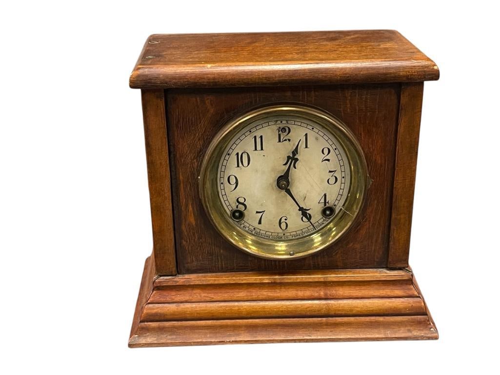 ANTIQUE SESSIONS CLOCK CO. 8-DAY, HALF-HOUR STRIKE MANTLE CLOCK WITH CATHEDRAL GONG (1 of 11)