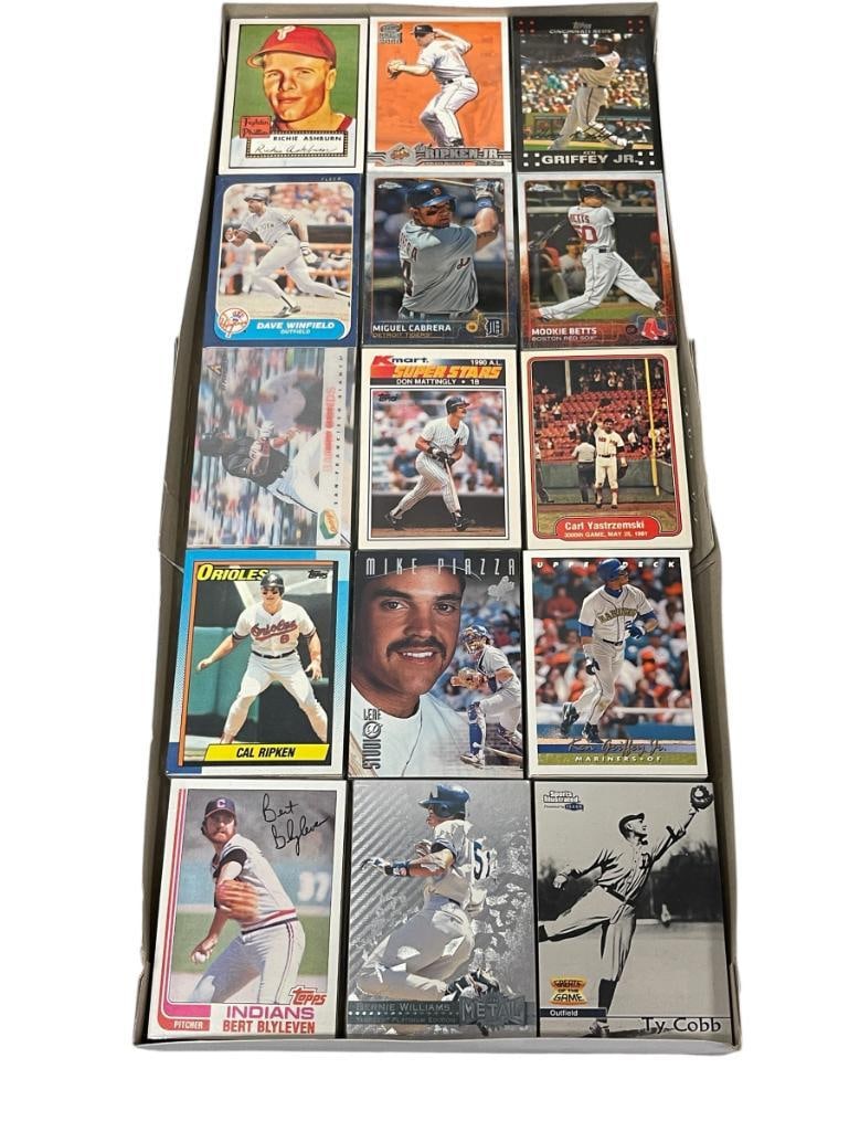 750 ASSORTED SPORTS TRADING CARDS WRAPPED IN BUNDLED PACKS (1 of 9)