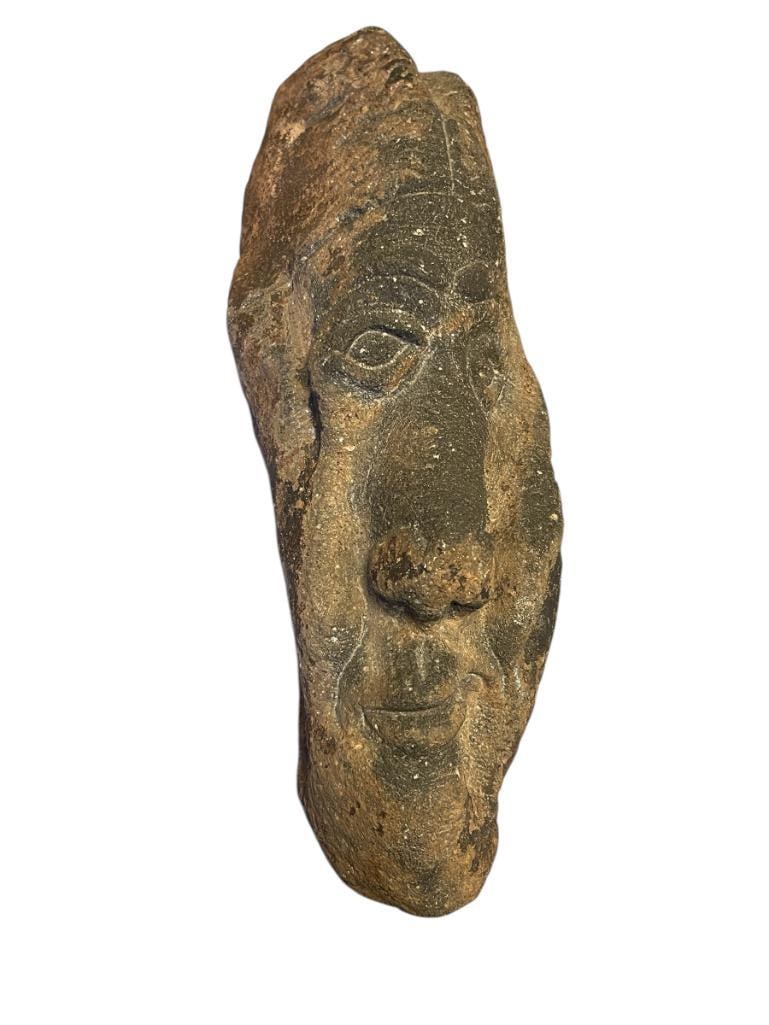 LARGE PREHISTORIC CARVED HEAD ARTIFACT / RELIC (1 of 11)