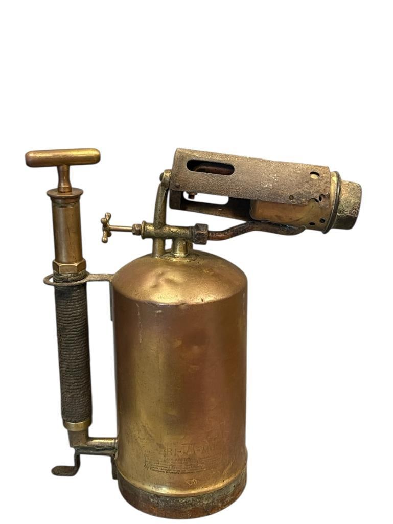 PRIMUS NO. 618 ANTIQUE INDUSTRIAL BRASS BLOWTORCH / BLOWLAMP MADE IN SEWDEN (1 of 10)