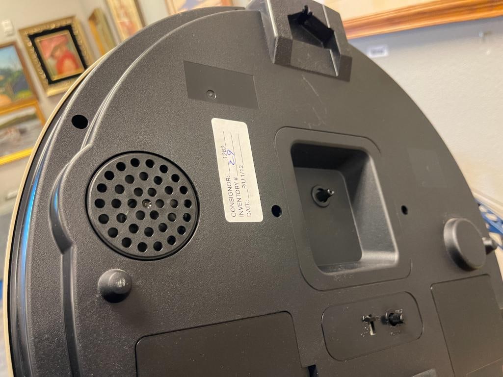 SEIKO MELODIES IN MOTION BATTERY POWERED WALL CLOCK DECORATED WITH SWAROVSKI CRYSTALS - 6