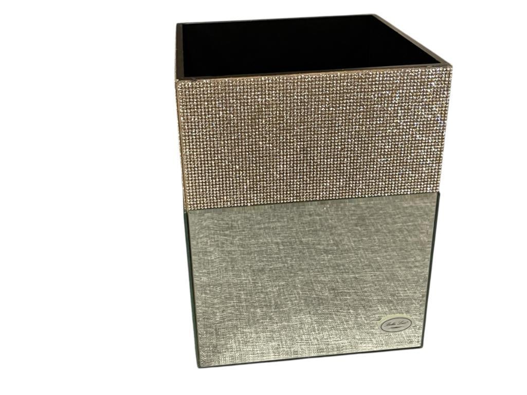 BELLA LUX BEVELED MIRROR AND BEJEWLED FANCY WASTE BASKET: 7 1/2" X 7 1/2" X 10" 
