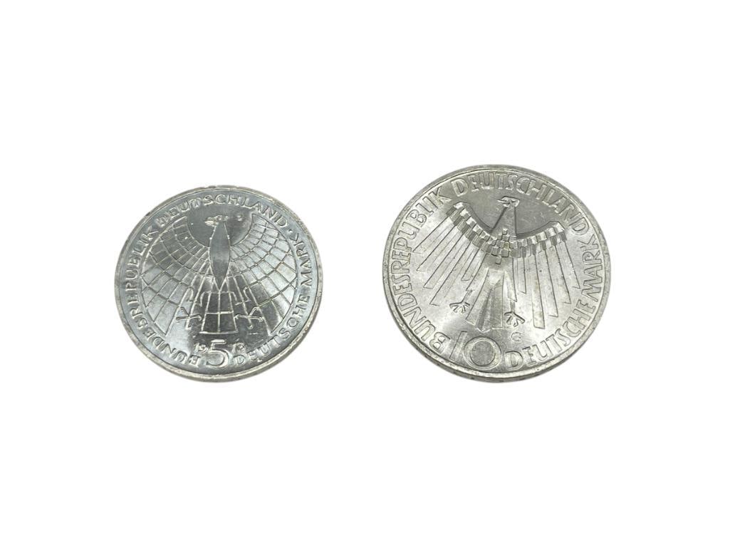 TWO UNCIRCULATED 1970'S GERMAN 62.5% SILVER COINS INCLUDING 1972 OLYMPIADE 10 MARKS AND 1973 5 MA... (1 of 6)