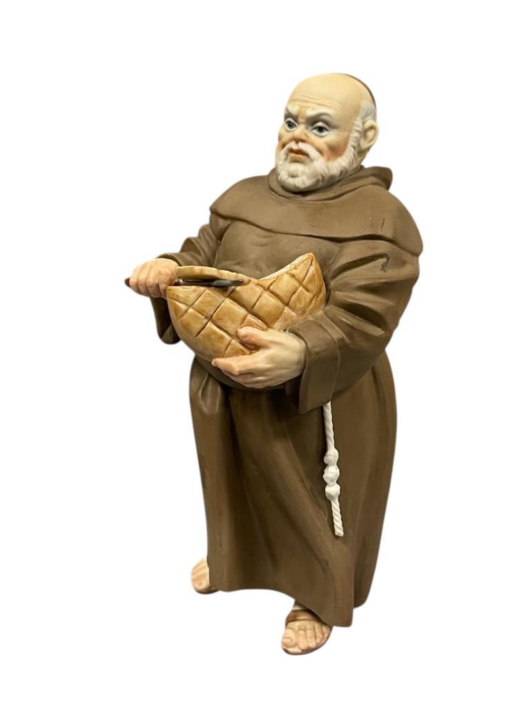 SAINT PADRE PIO REVERED ITALIAN CAPUCHIN FRIAR ALGORA SPANISH PORCELAIN FIGURINE: NO DAMAGE OR REPAIRS 7 1/2" H 