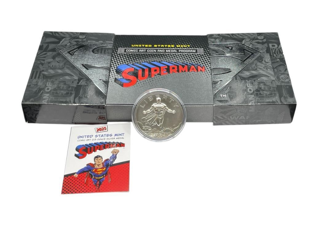2025 U.S. MINT COMIC ART 2.5 OUNCE SILVER DC SUPERMAN MEDAL " HOPE AND STRENGTH " (1 of 11)