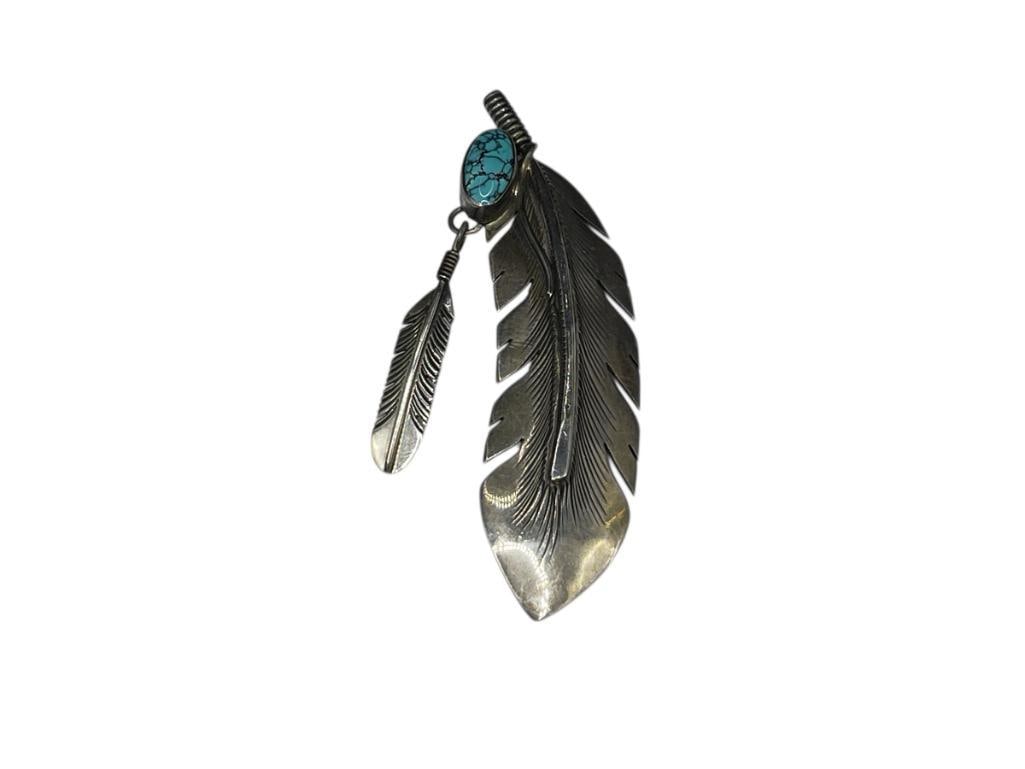 VINTAGE NAVAJO HARVEY MACE ARTIST SIGNED STERLING SILVER FIGURAL FEATHER AND TURQUOISE BROOCH (1 of 5)