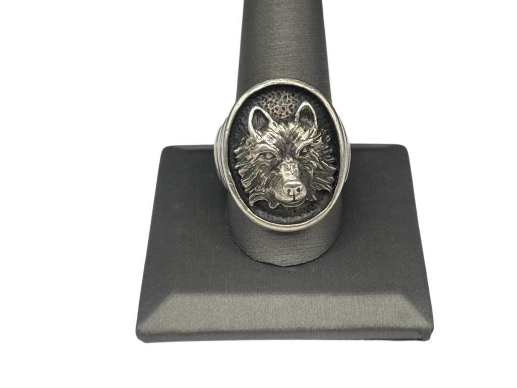 VINTAGE DESIGNER HALLMARKED STERLING SILVER FIGURAL WOLF SIGNET RING (1 of 5)