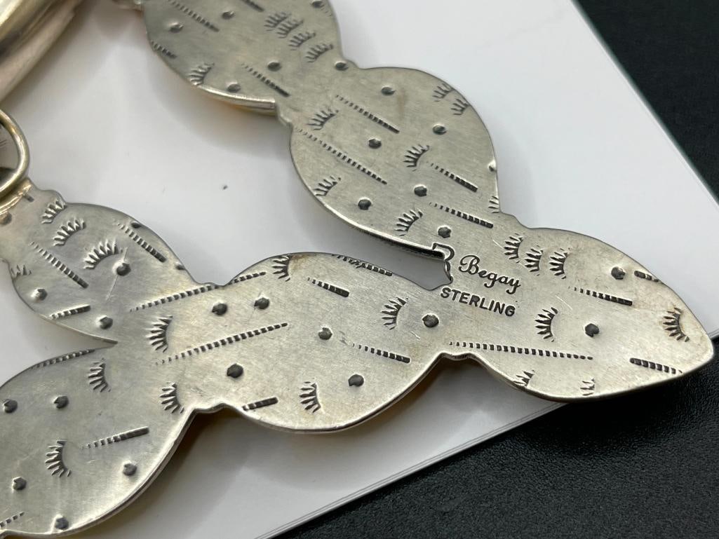 VINTAGE NAVAJO B. BEGAY ARTIST SIGNED STERLING SILVER NECKLACE FEATURING BUMBLEE JASPER AND CORAL - 10