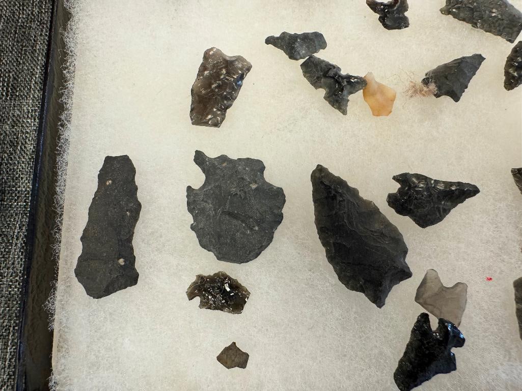 NATIVE AMERICAN ARTIFACTS / TOOLS, PRIMITIVE TOOLS ARROWHEADS / PROJECTILE POINTS - 12