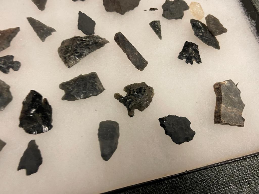 NATIVE AMERICAN ARTIFACTS / TOOLS, PRIMITIVE TOOLS ARROWHEADS / PROJECTILE POINTS - 5