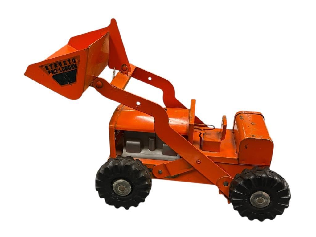 1950' - 1960'S STRUCTO TOYS END-LOADER CONSTRUCTION TOY PRESSED STEEL WITH HARD RUBBER TIRES (1 of 12)