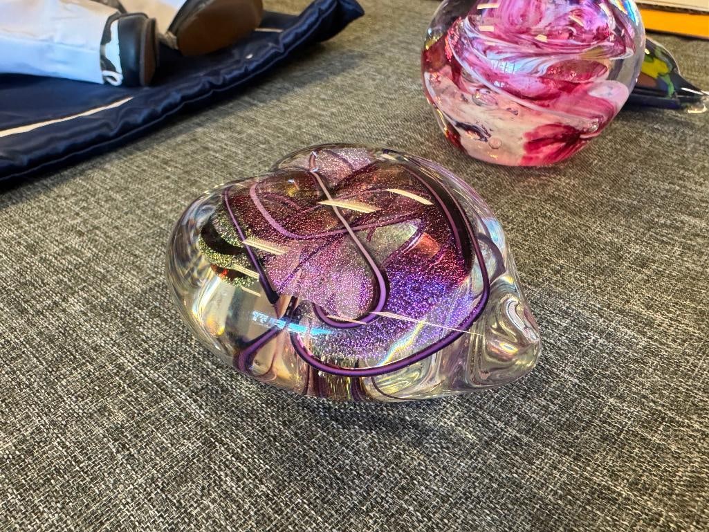 THREE HAND BLOWN ART GLASS PAPERWEIGHTS GLASS EYE STUDIO AND SELKIRK GLASS - 10