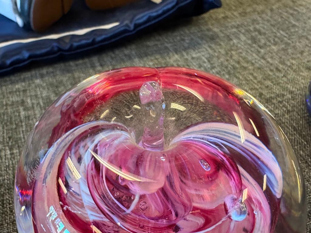 THREE HAND BLOWN ART GLASS PAPERWEIGHTS GLASS EYE STUDIO AND SELKIRK GLASS - 6